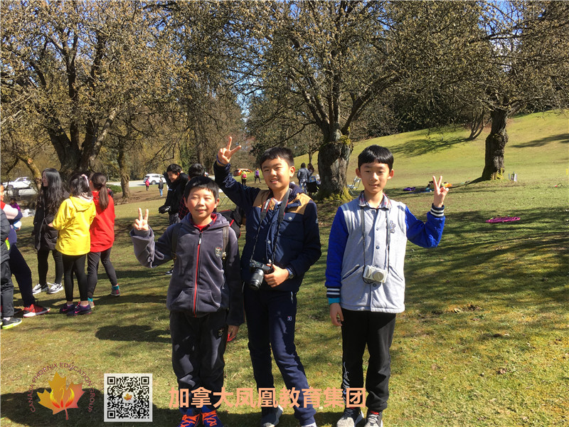 KM201805钱星辛&KM201814刘峻铭&KM201813杨其郅.jpg